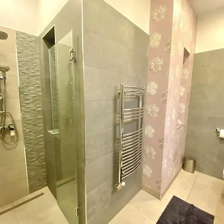 Luxury Buda Apartamento Budapest